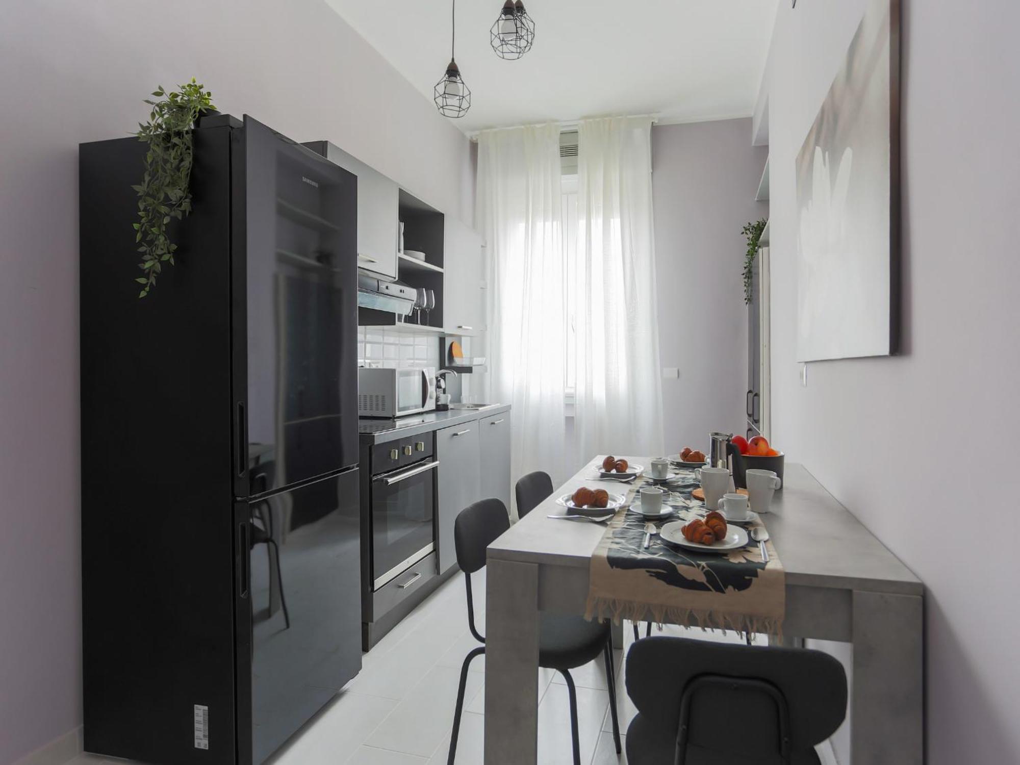 The Best Rent - Spacious One-Bedroom Apartment In Moscova District มิลาน ภายนอก รูปภาพ