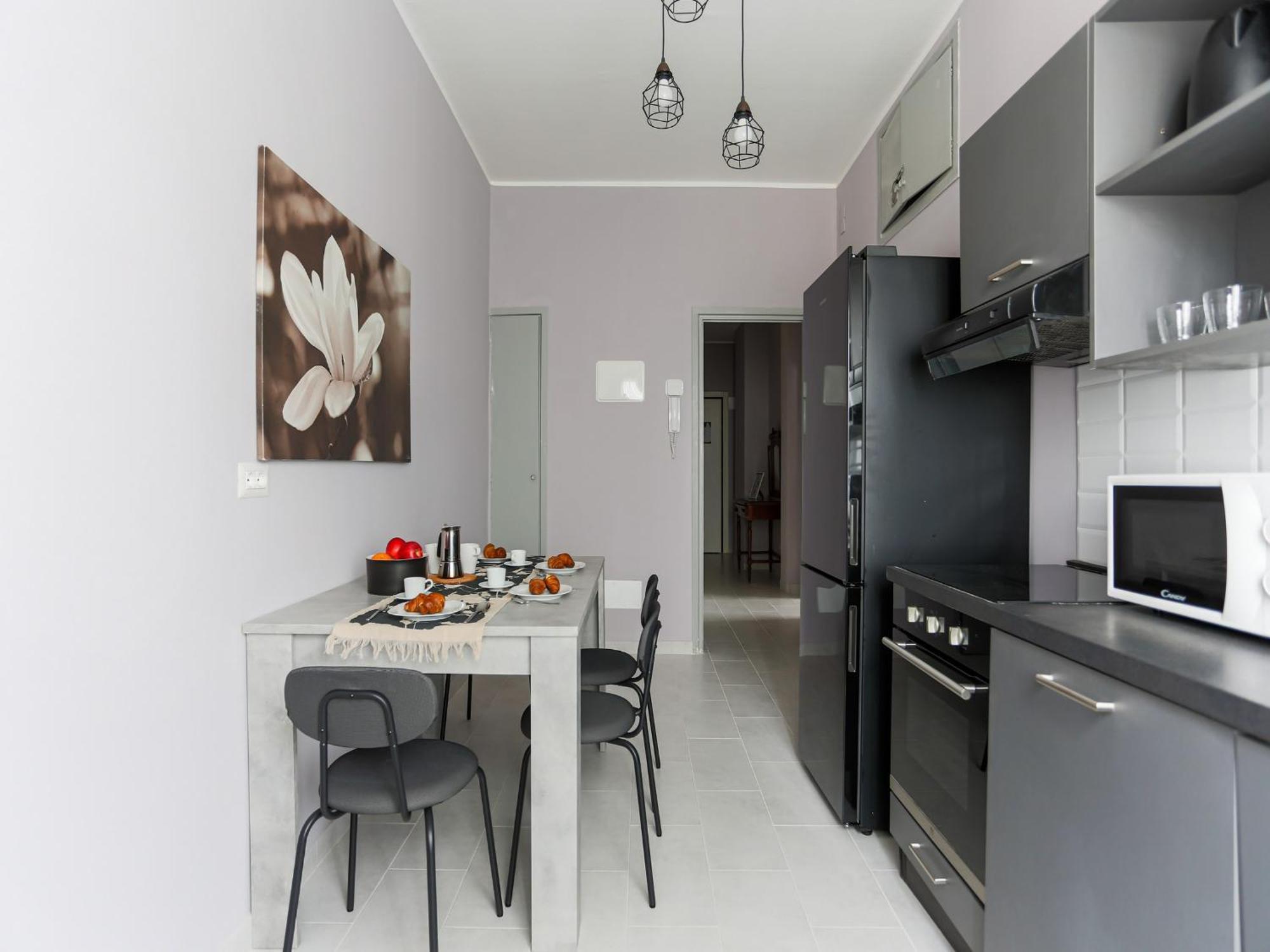 The Best Rent - Spacious One-Bedroom Apartment In Moscova District มิลาน ภายนอก รูปภาพ